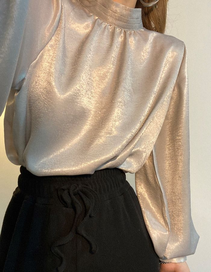 Fall Chic Backless Long Sleeve Tee
